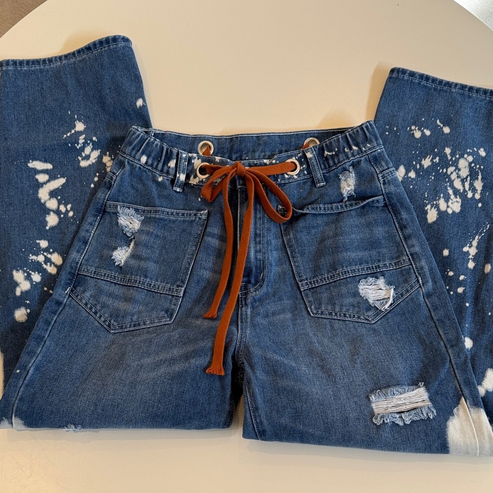 Amazon Women's Blue Boyfriend Jeans with Orange Tie - Picture 9 of 9